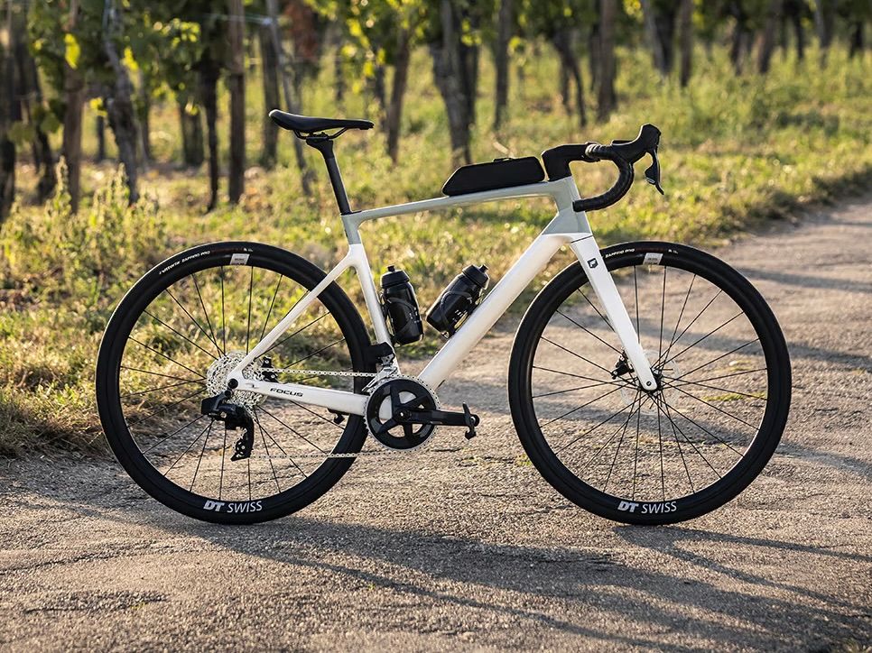 Focus unveils all new Paralane endurance bike to blur boundaries