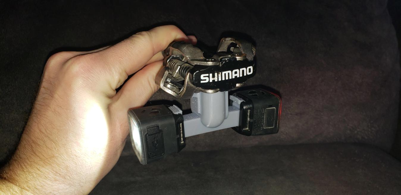 Shimano SPD clipless pedals with adaptive lights