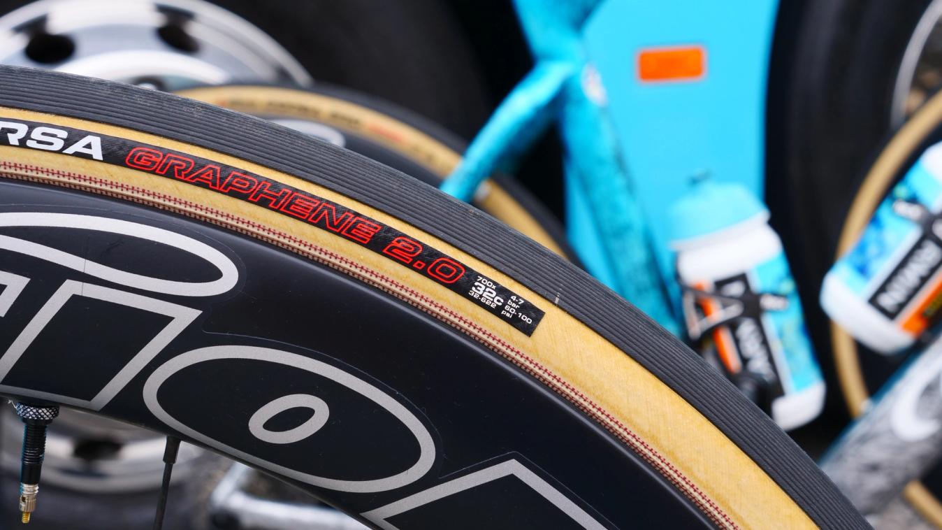 Every team was using wide tyres but Astana took the crown for the widest at E3