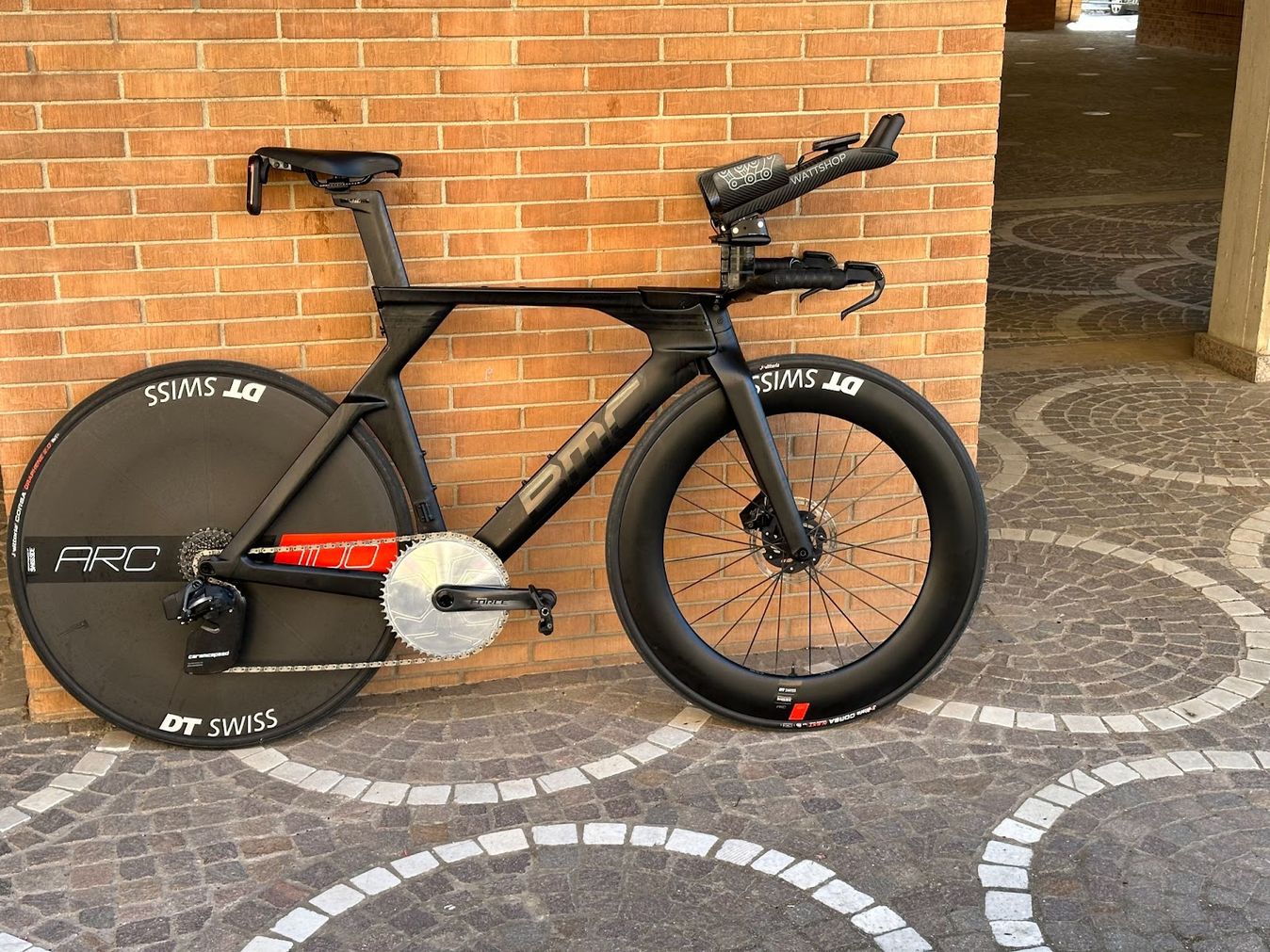 The chainring alone on this BMC Timemachine is enough to attract your attention, we don't see many TT bikes in the vault and we are big fans of this one