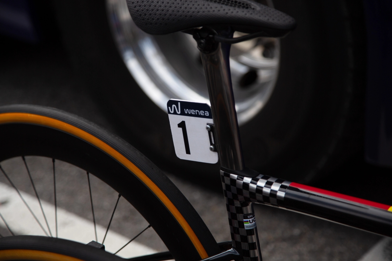 The seat and top tubes have chequered designs