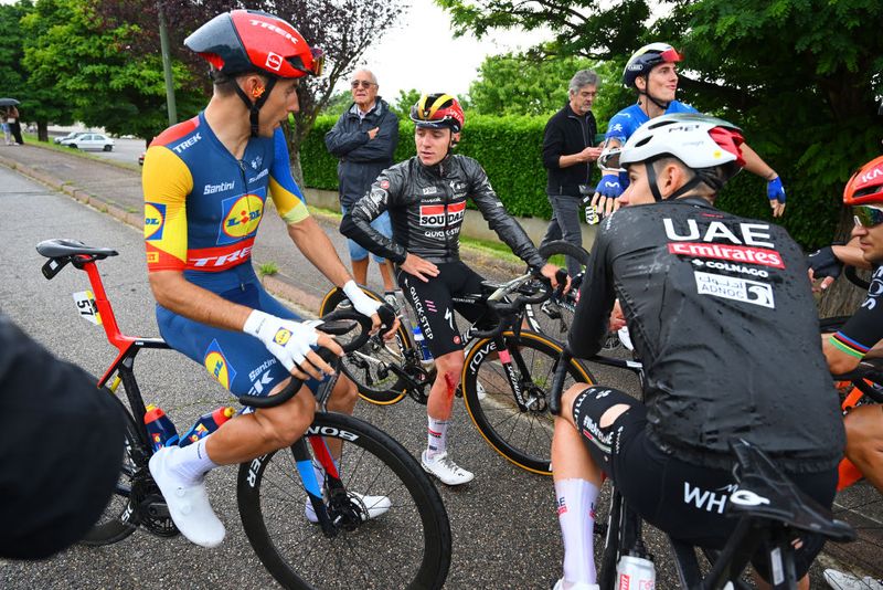 Remco Evenepoel and Primož Roglič involved in mass crash at Critérium du Dauphiné