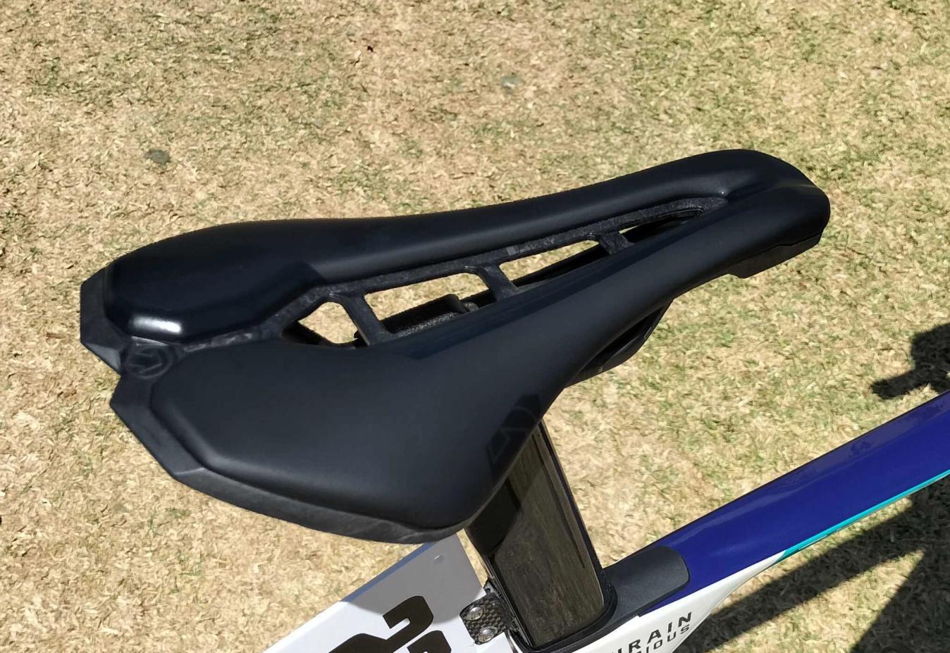 A Pro Stealth Performance saddle