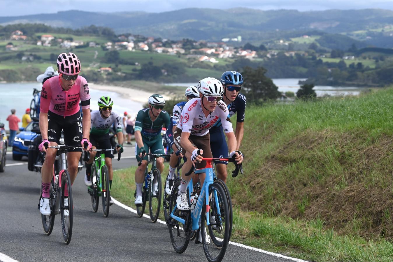The definitive 'breakaway of the day' was eventually a six-rider move