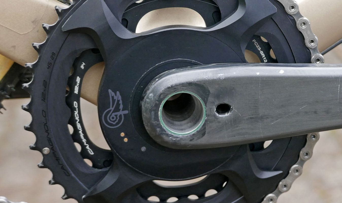 The spider-based power meter feature's Campagnolo's logo