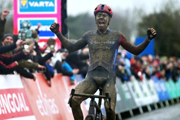 Pim Ronhaar has now won the two muddiest World Cups of the season to date, Dendermonde and Dublin