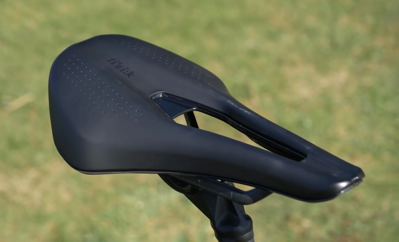 Short nose saddles are stubbier than normal saddles, and usually feature a large cutout