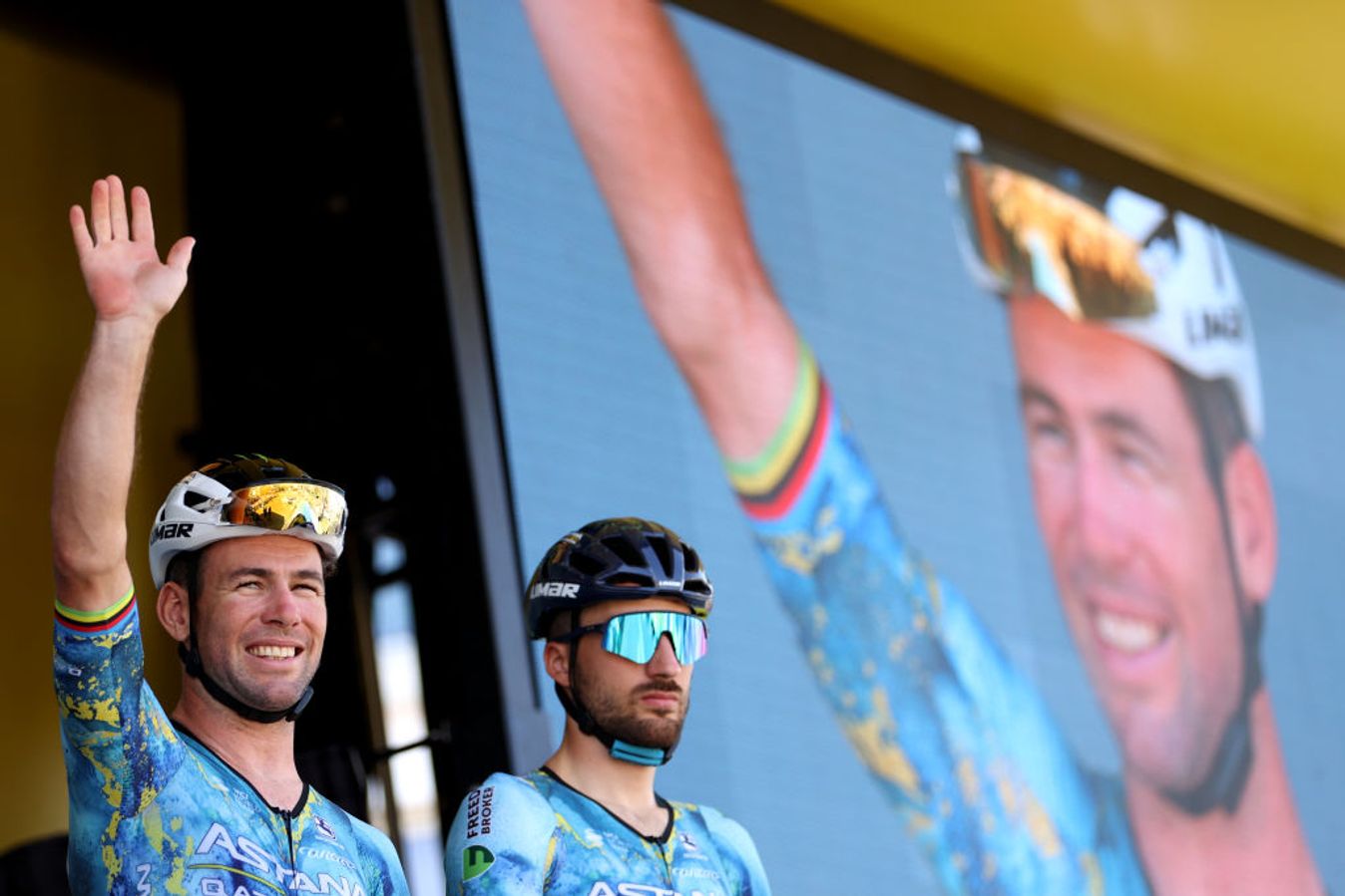 Mark Cavendish back riding alongside Chris Froome as Astana director ...