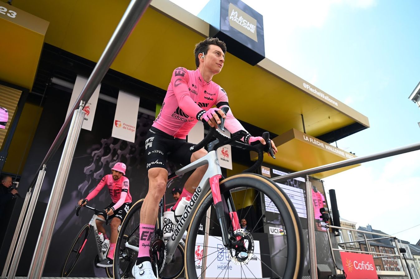 Neilson Powless rolling to the start after the team presentation at the 2023 Fleche Wallonne
