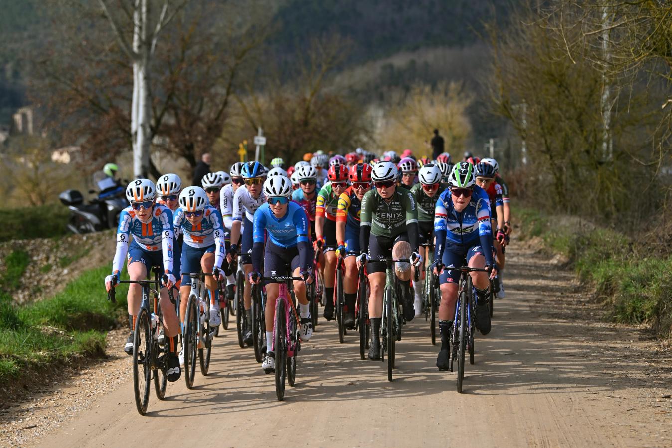 The women's race hit one of the early sectors of gravel