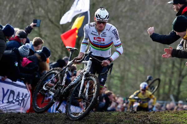 Mathieu van der Poel is perhaps the biggest favourite for the win in Hulst on Saturday