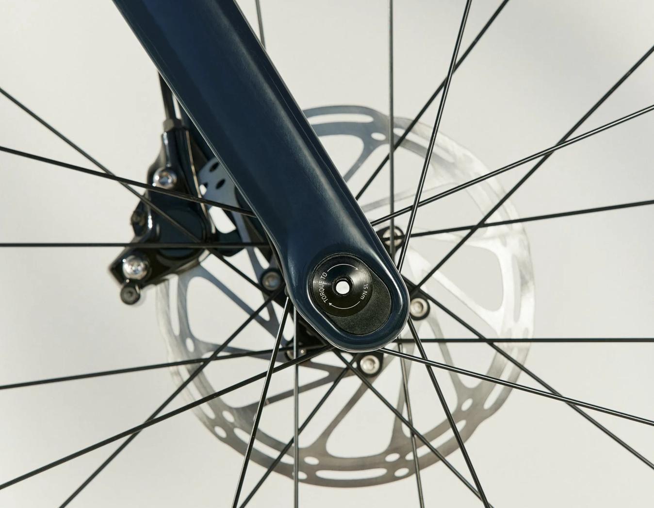 The dropouts feature adjustable geometry to change the ride characteristics of the bike
