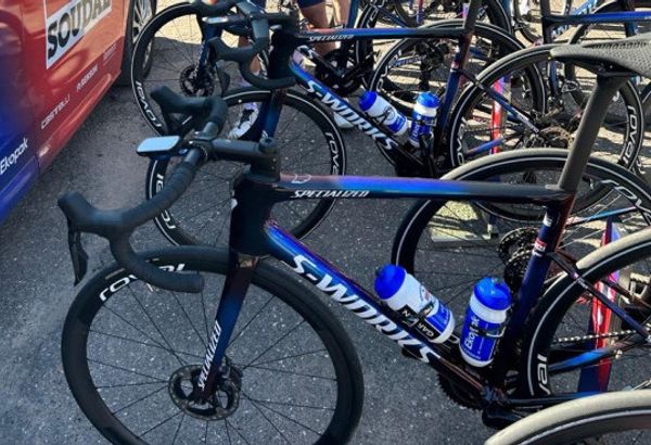 Alleged images of a new Tarmac SL8 were leaked on the Weight Weenies forum.