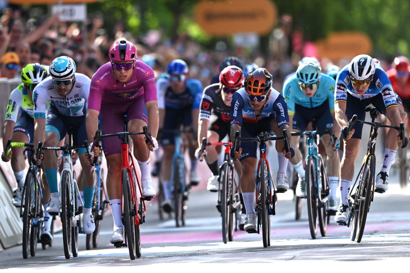 Caleb Ewan was second from the bunch on stage 5 of the Giro d'Italia