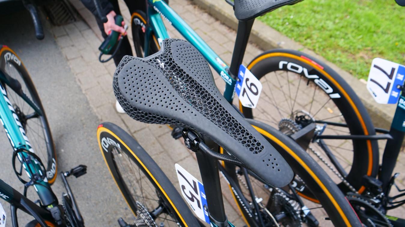 The unreleased saddle looks to be the third model in Specialized's 'Mirror' 3D printed collection