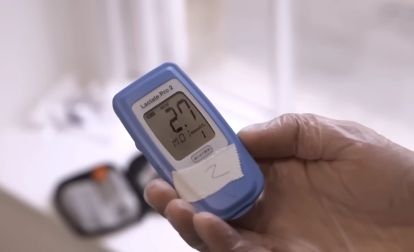 Handheld testing devices could make lactate testing a possibility for more cyclists