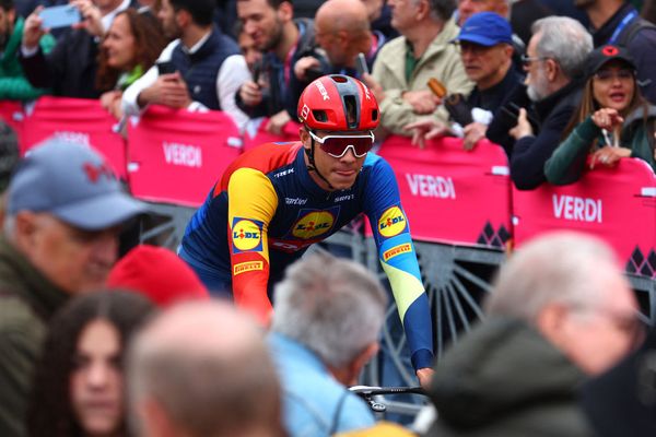 Jonathan Milan narrowly missed out on the win on stage 3 of the Giro d'Italia