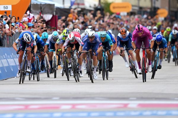 Jonathan Milan was beaten by Tim Merlier on stage 18 of the Giro d'Italia