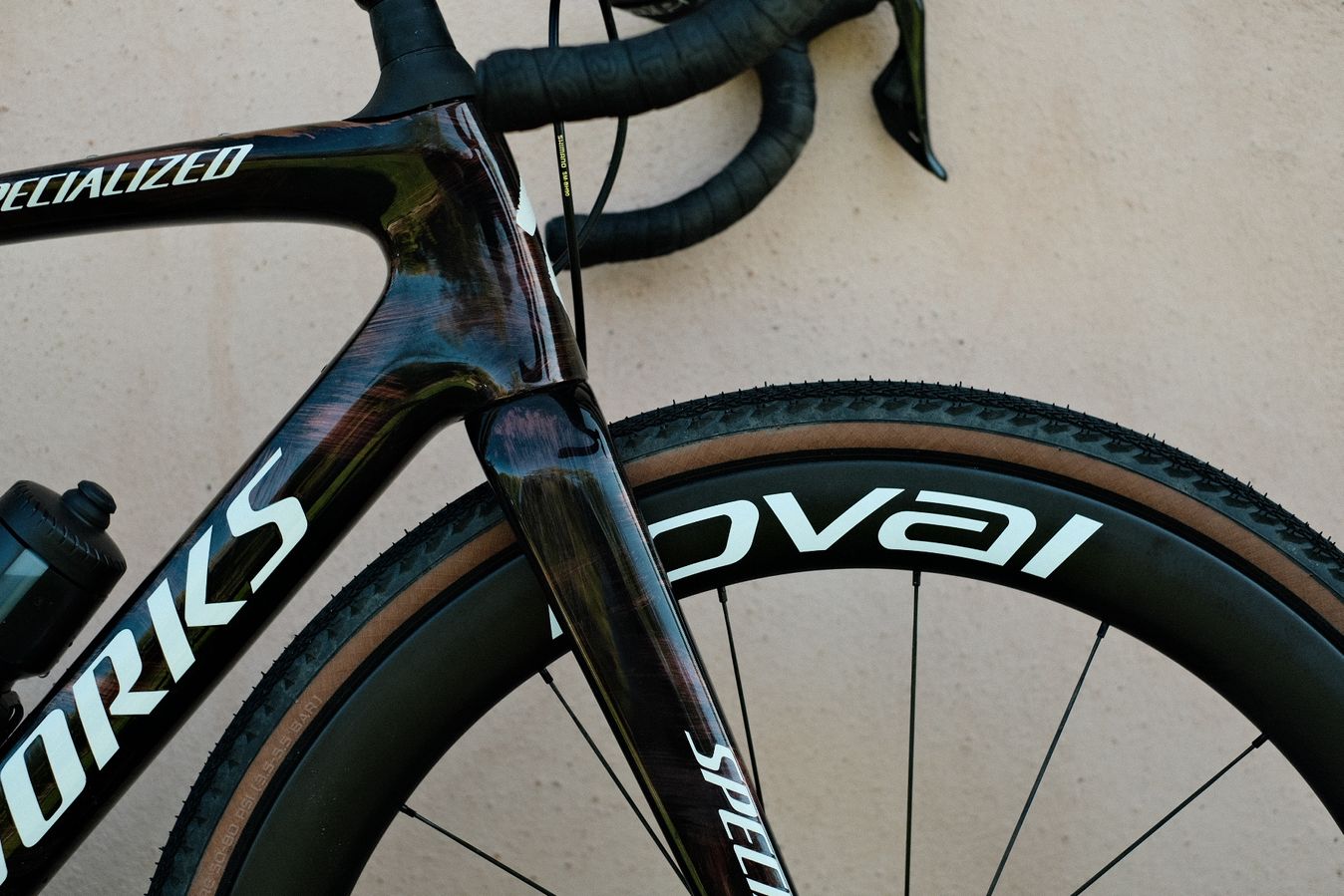 Specialized's in-house Roval brand provided the wheels
