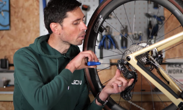 Use the B screw to adjust the position of the derailleur