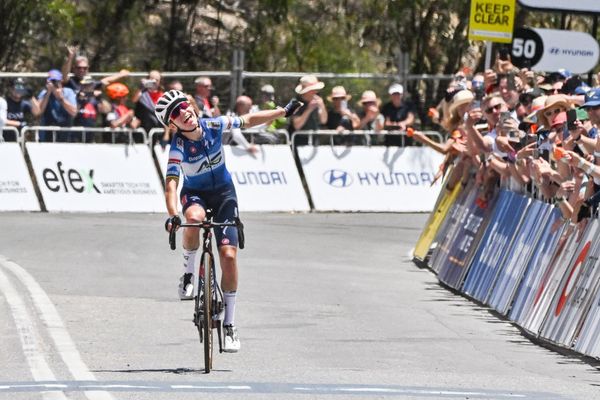 Sarah Gigante winning at the Tour Down Under earlier this year