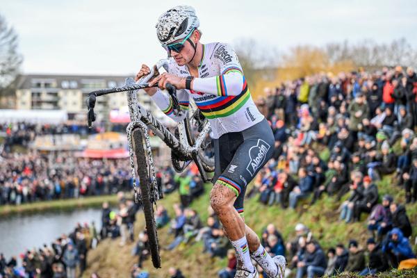 Mathieu van der Poel faced booing from spectators at his home World Cup in Hulst