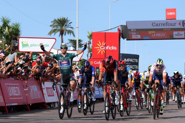 Kaden Groves (Alpecin-Deceuninck) took a second victory on stage 5 of the the Vuelta a España
