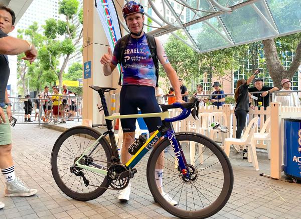 Chris Froome with his Paul Smith Factor Ostro VAM