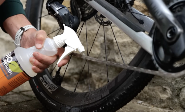 Spray degreaser directly onto your chain