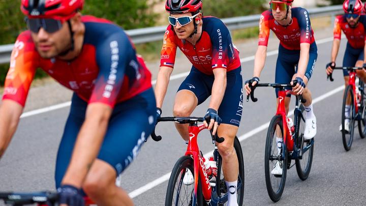 Geraint Thomas will ride both the Giro d'Italia and Tour de France for Ineos Grenadiers this season