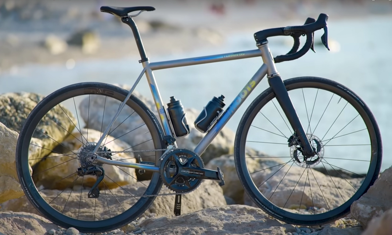 Moots has channeled all of its titanium know-how into the Vamoots CRD