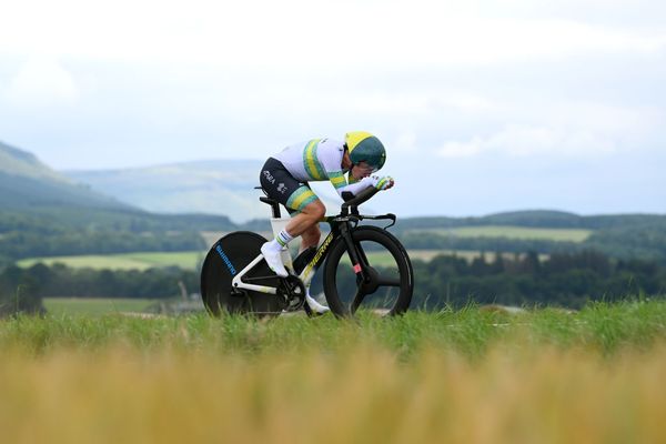 Grace Brown in action in a time trial