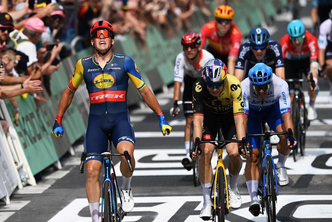Mads Pedersen takes his second Tour de France stage win