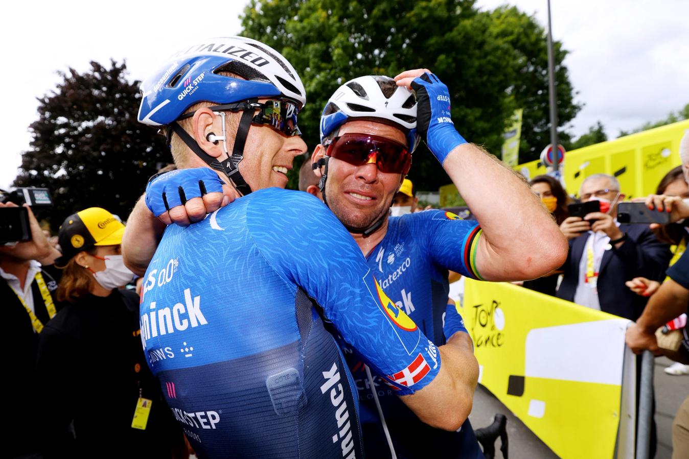 Mark Cavendish can scarcely believe it as he hugs Michael Mørkøv at the 2021 Tour de France. The Manxman has just won his first Tour stage in five years