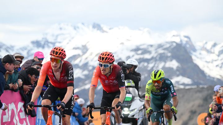 Thymen Arensman leads Geraint Thomas with Dani Martínez following on stage 17 of the Giro d'Italia