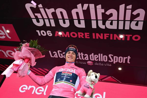 Remco Evenepoel left last year's Giro d'Italia whilst in the lead of the race