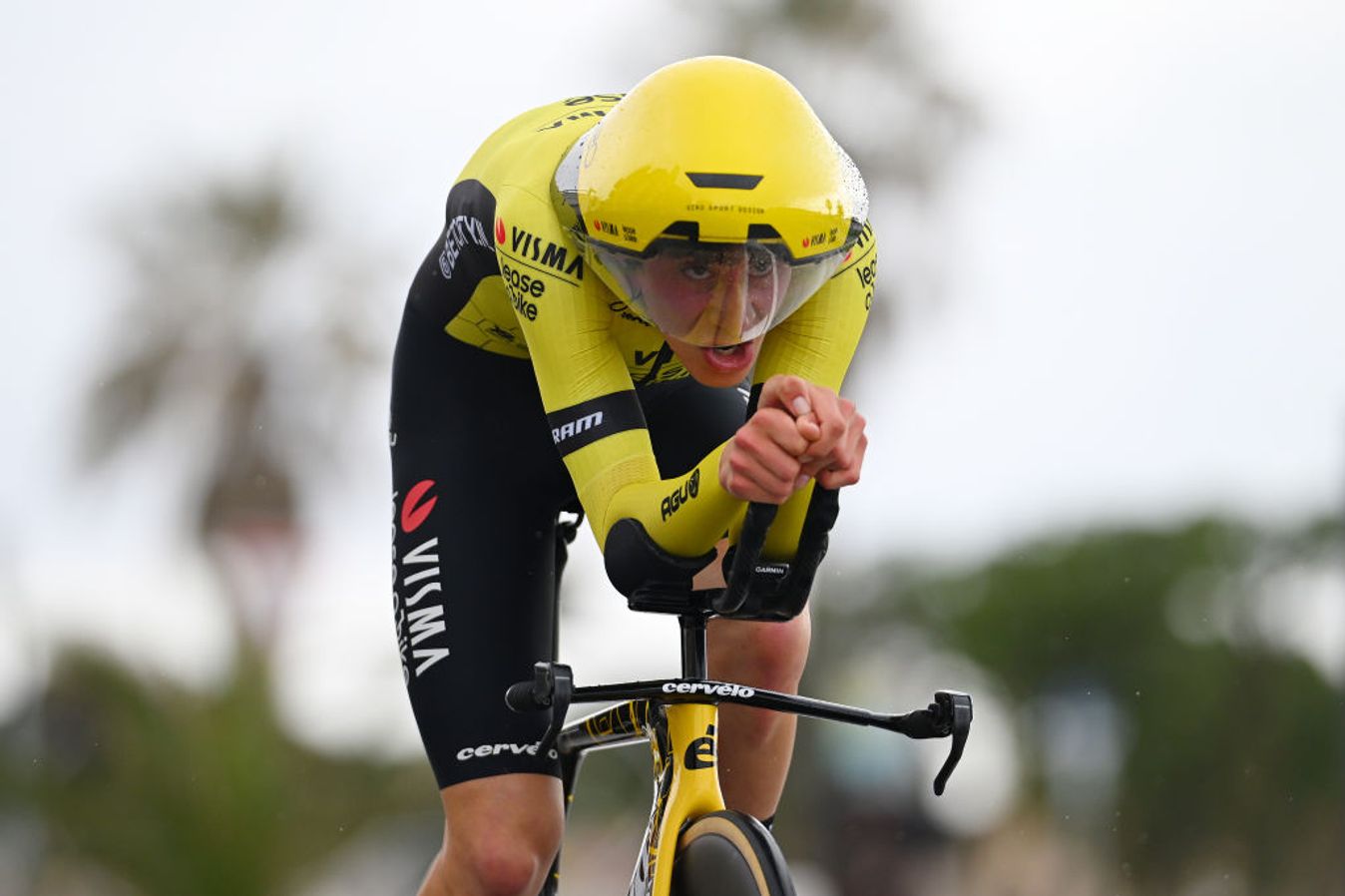 It wasn't a good TT for new Visma signing Cian Uijtdebroeks, nor the team's new Giro helmet
