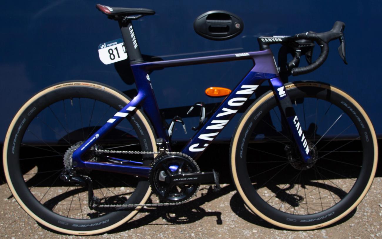 Kaden Groves' Canyon Aeroad CFR bike for the Vuelta a España | GCN