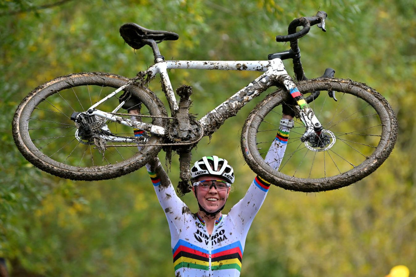 Fem van Empel has been unstoppable in cyclo-cross
