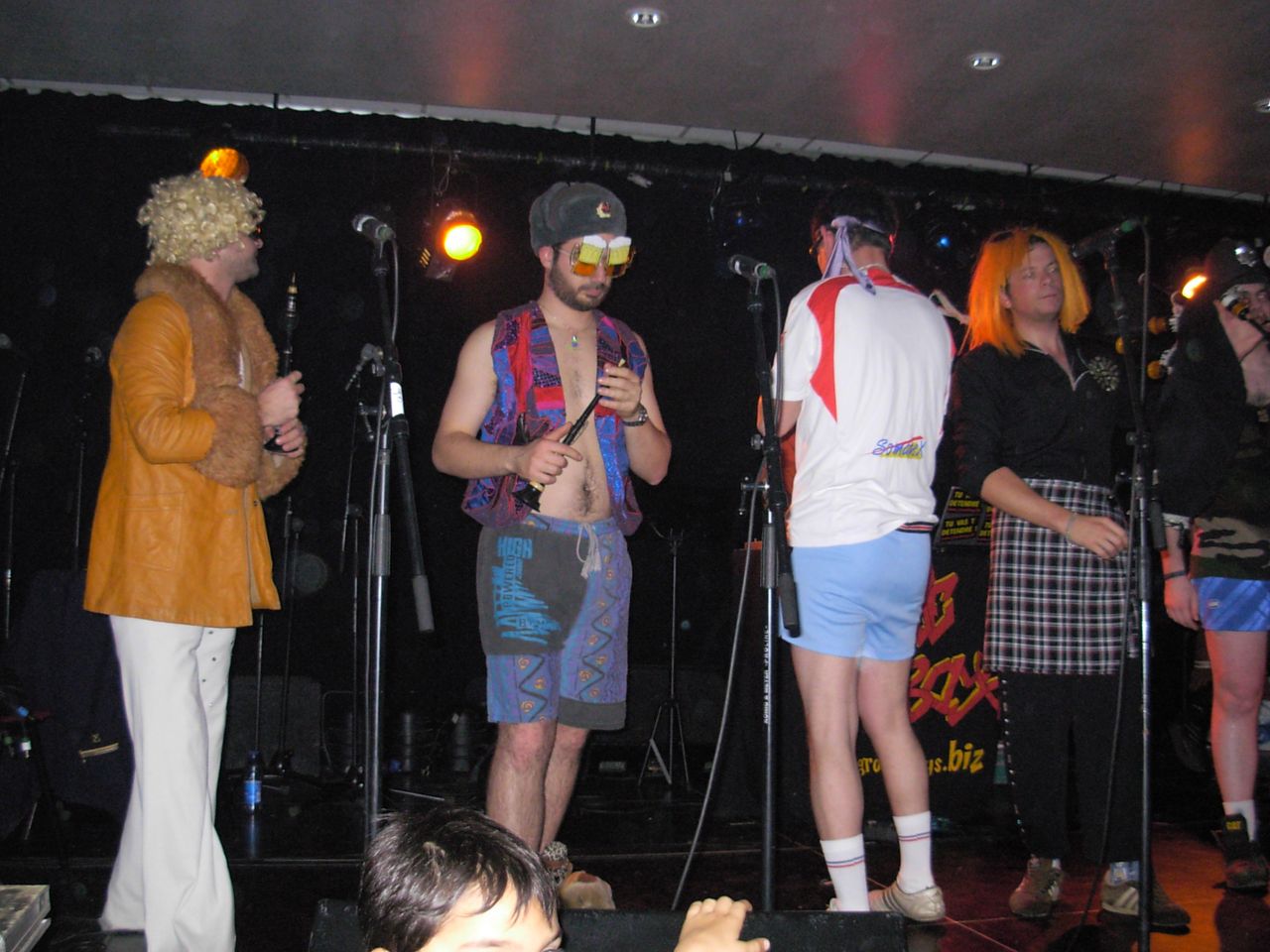 Le bal des chapeaux