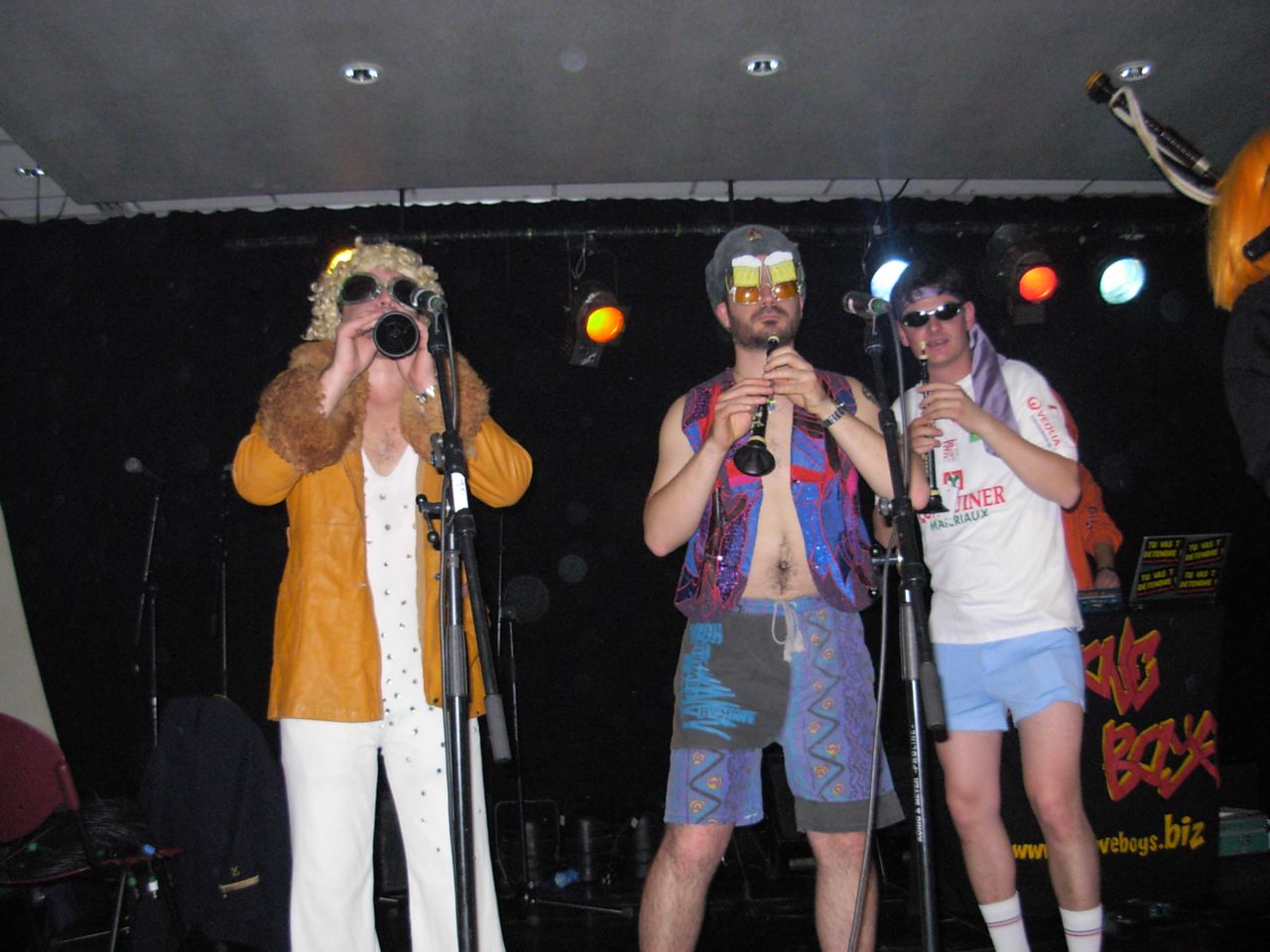 Le bal des chapeaux