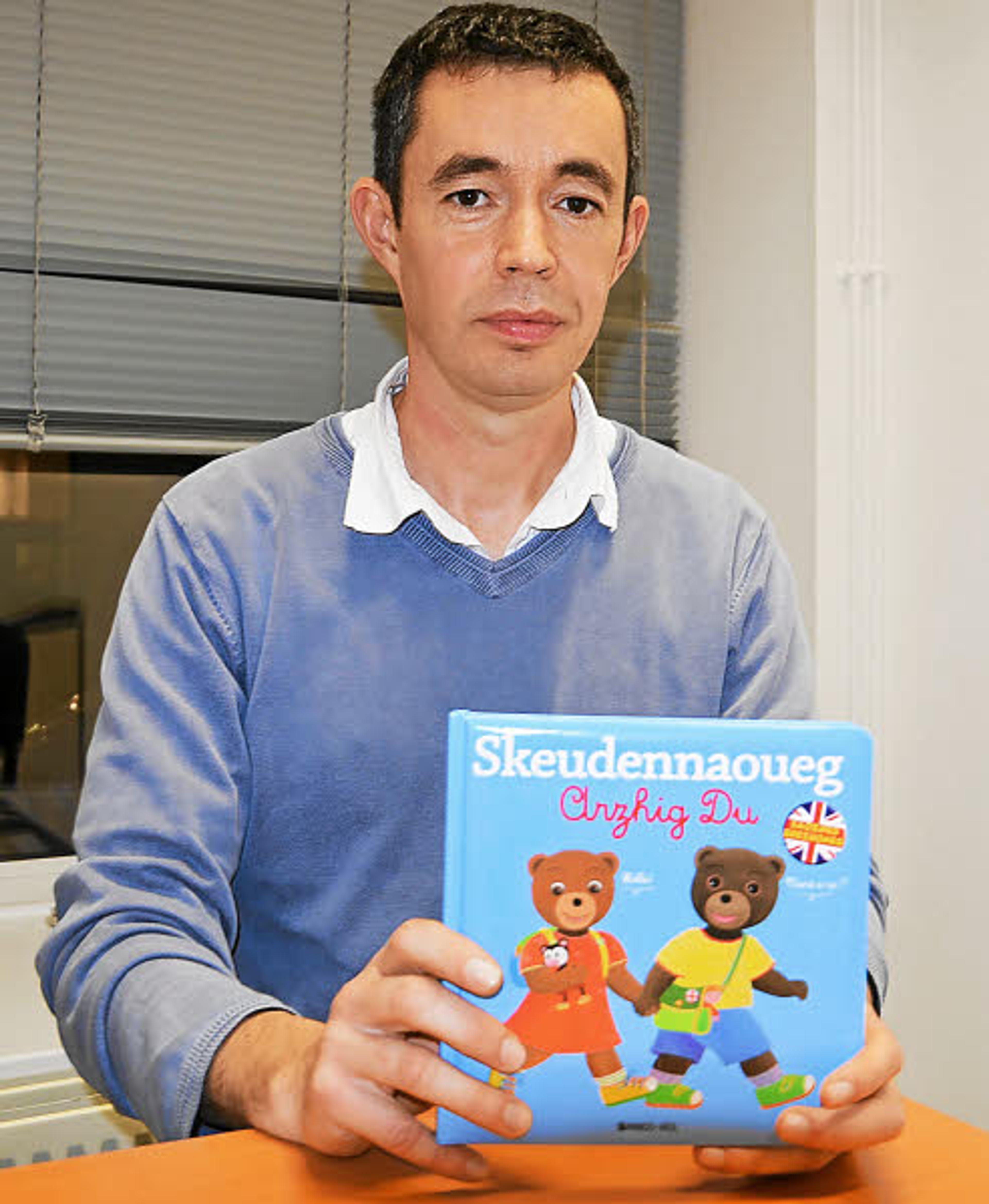 Jeunesse. Petit Ours Brun. Du breton à l'anglais