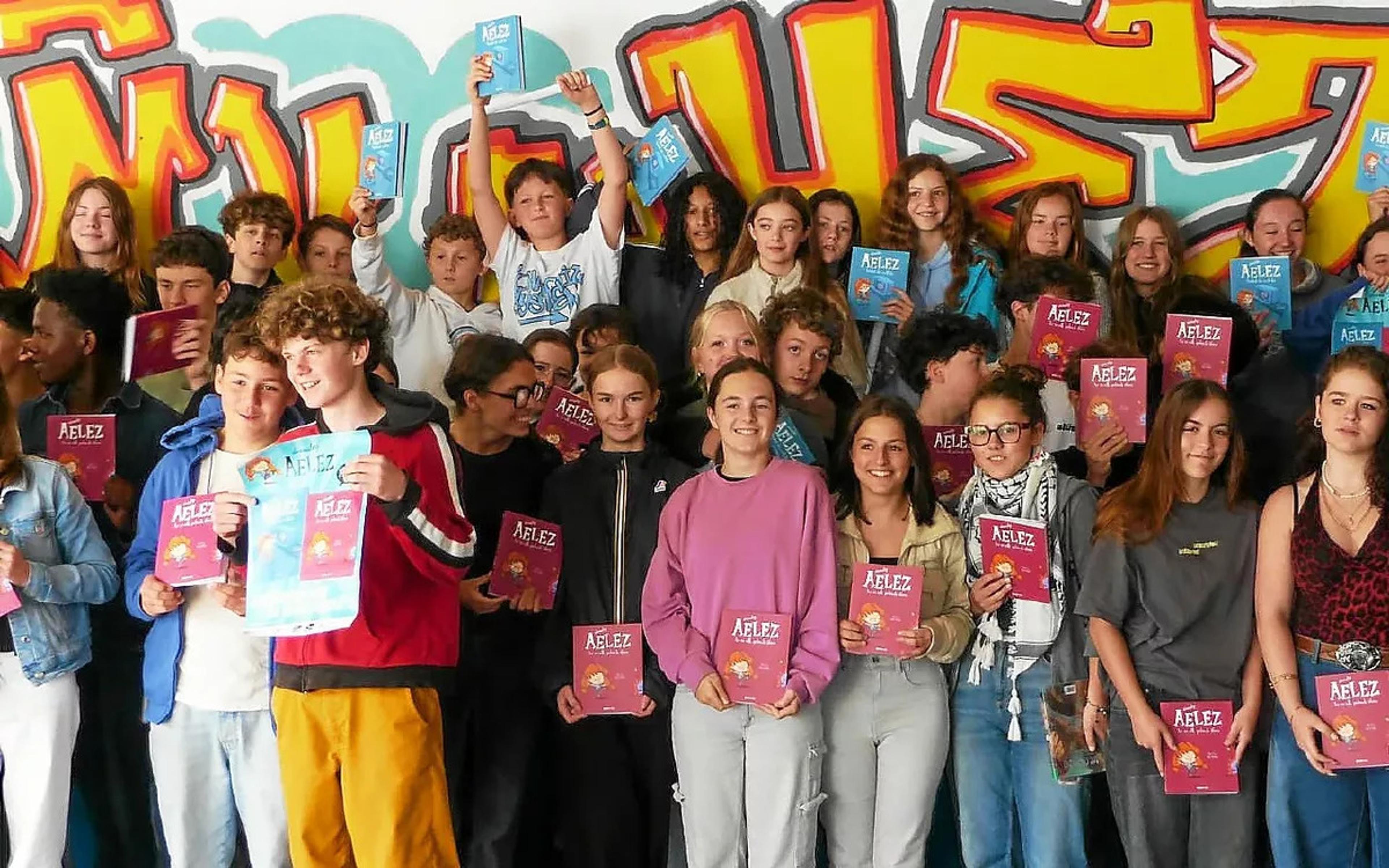 « Traduire les jeux de mots, c’était compliqué » : à Quimper, ces collégiens de Diwan traduisent la BD « Mortelle Adèle » en breton