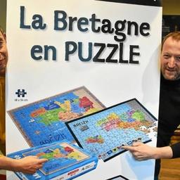 Ces deux Quimpérois ont éparpillé la Bretagne façon puzzle