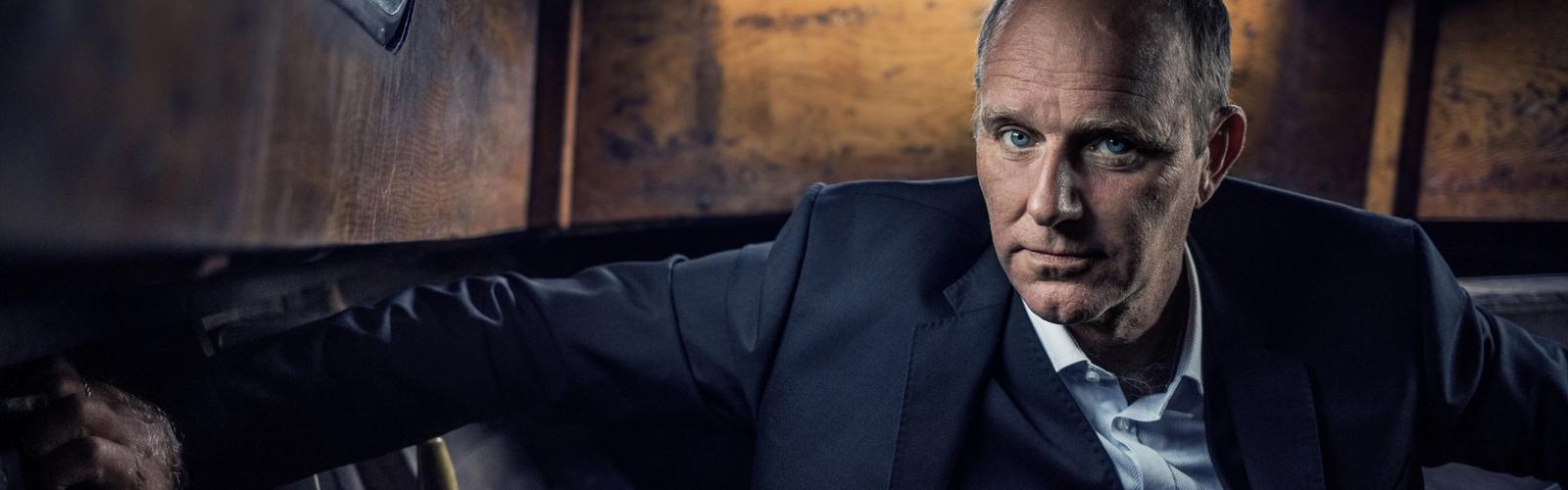 Samtal och signering med John Ajvide Lindqvist