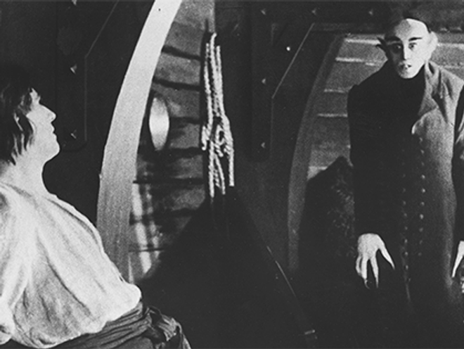 Blod är tjockare än vatten: Hypen kring nya Nosferatu och gotiska boktips