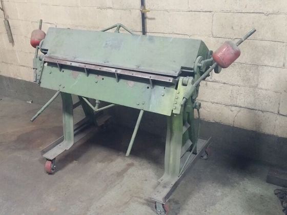 Brown Boggs Apron Brake 48" x 16ga Great condition!