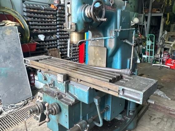 PARKSON 2V Vertical Milling w/ quill