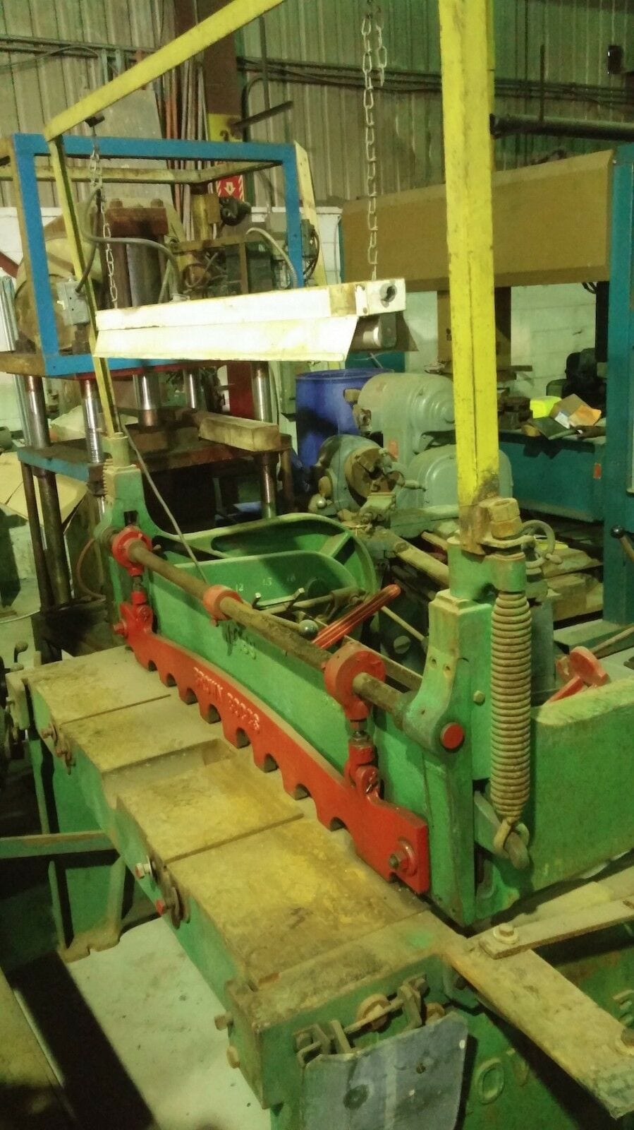 Brown Boggs GAP type. 16 Ga x  48″ Squaring Shear  MANUAL,foot pedal , Rear-operatfed Back Gauge