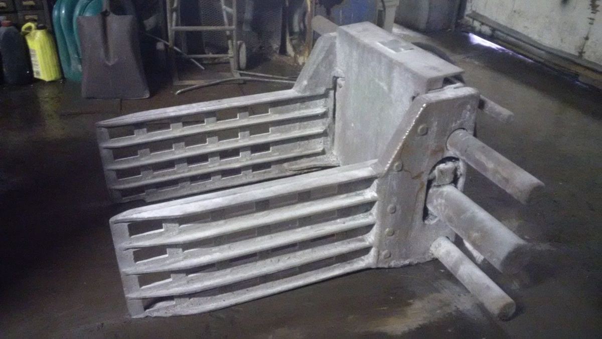 Forklift attachment, Bale and Carton Clamp